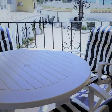 K105 Cabopino Apartamento *